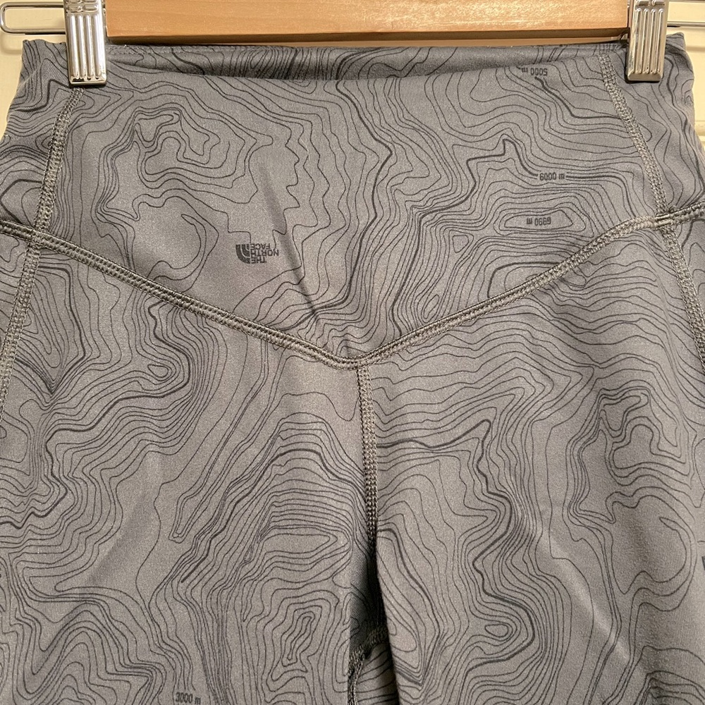 North Face midweight legging with a fun, unique design